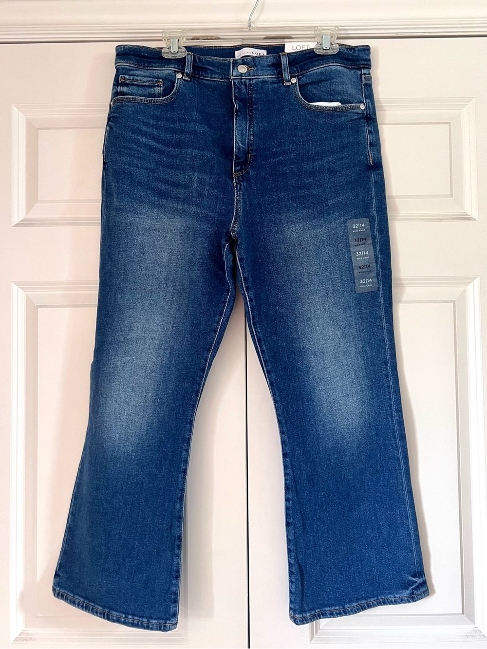 NWT Loft Dark Denim Kick Crop Jean